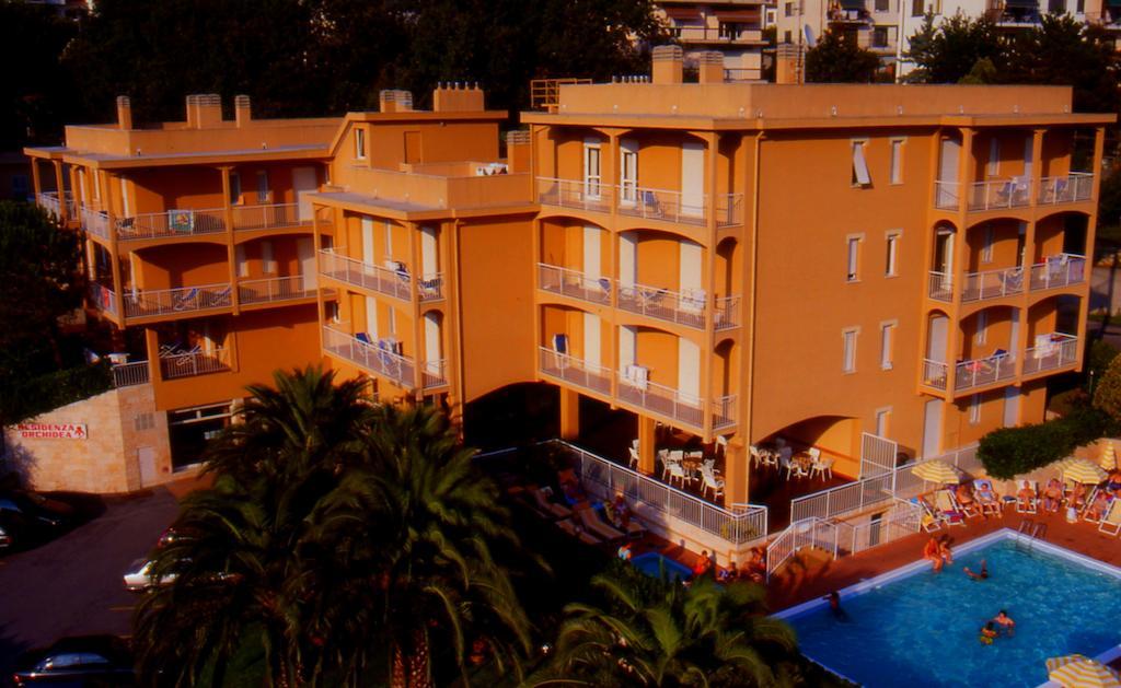 Appart hôtel Orchidea 3*